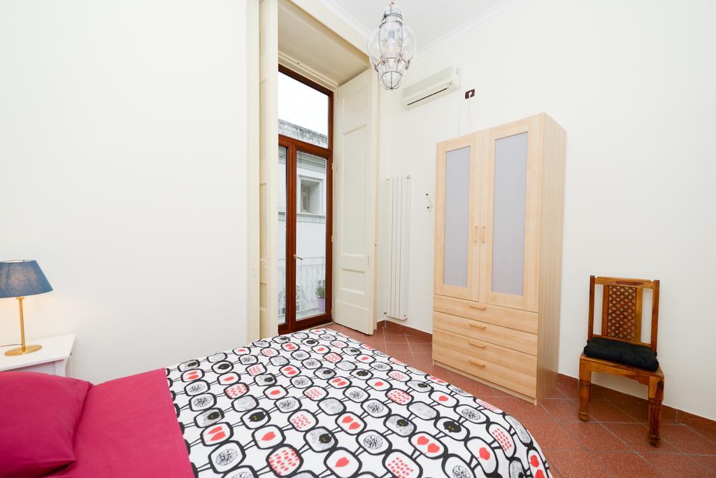 Апартаменти Residenza Santa Chiara Неаполь Екстер'єр фото